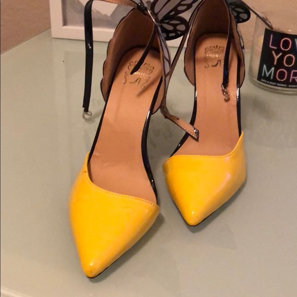 Heels - Picture 2 of 7